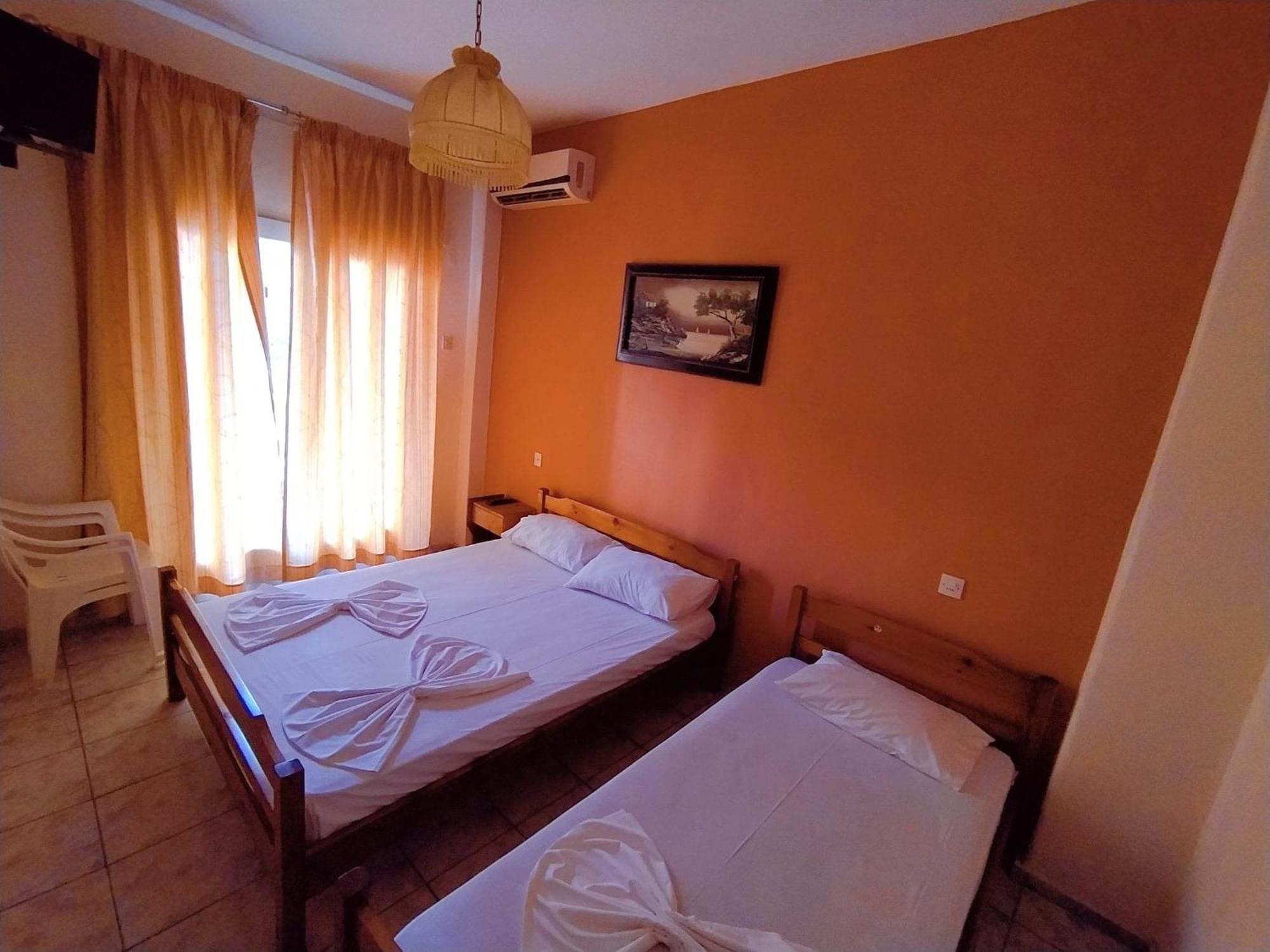 Hotel Μαρκονησ Paralía Exterior foto